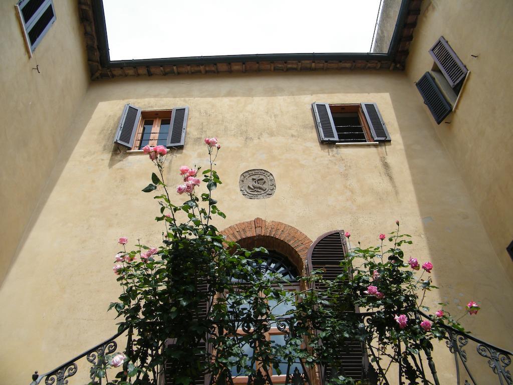 B&B Il Glicine Montefollonico 外观 照片